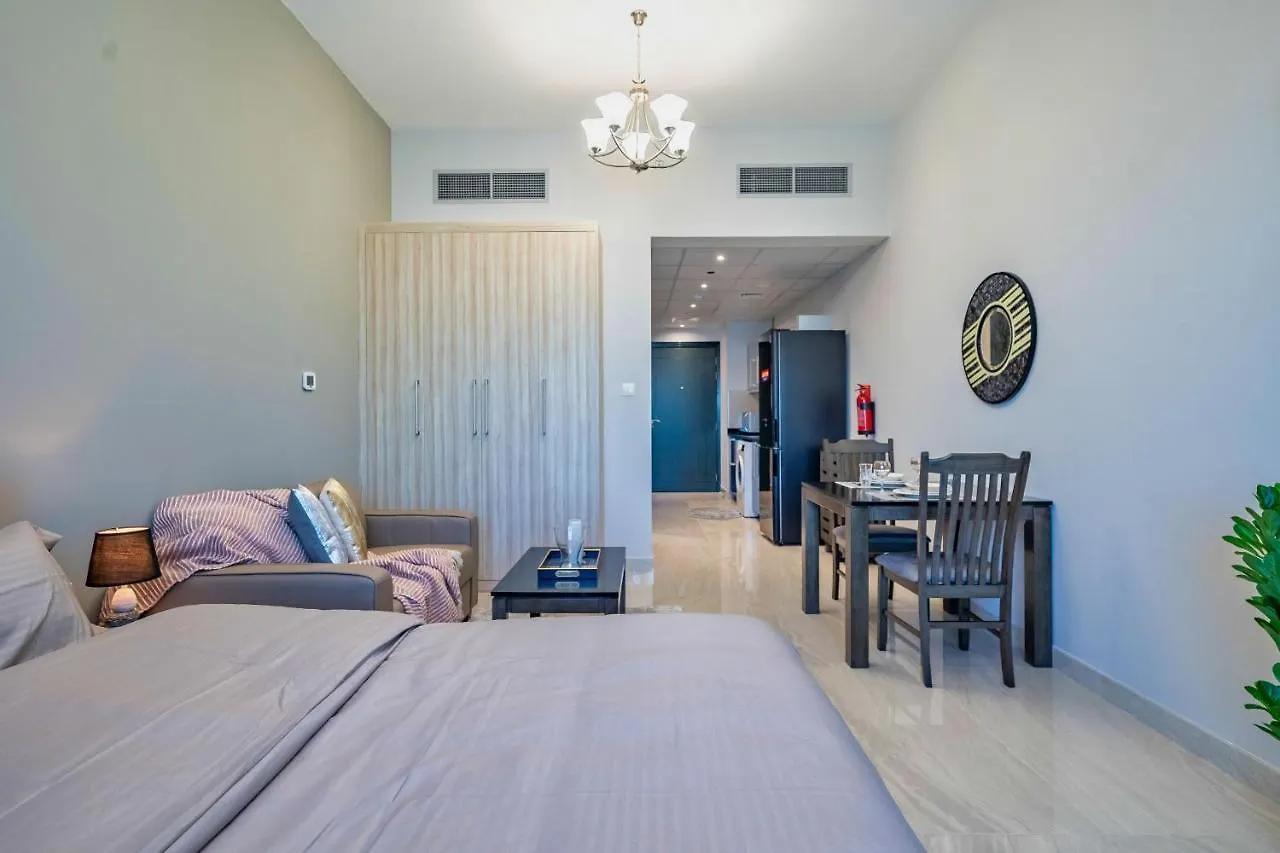 Primestay - Elite Residence Studio In Business Bay, Burj Khalifa View Dubai